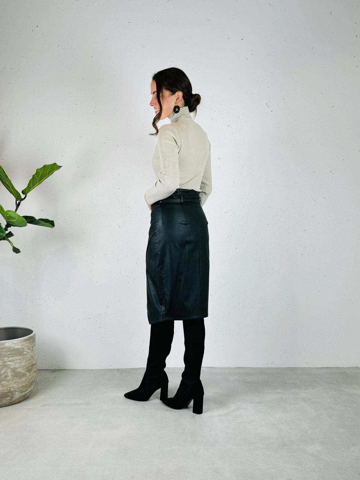 Skirt Black Jhenit