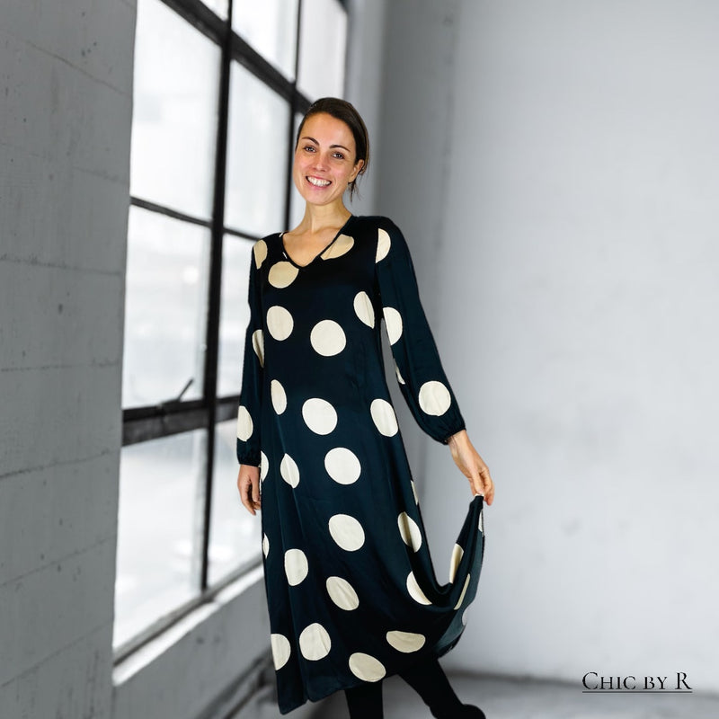 Jurk dots zwart - Chic by R